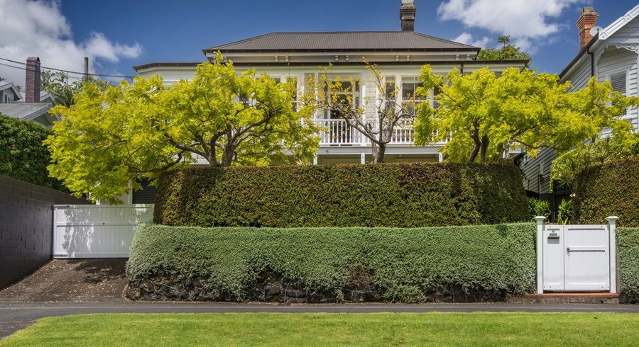  at 38 Albert Road, Devonport, North Shore City, Auckland