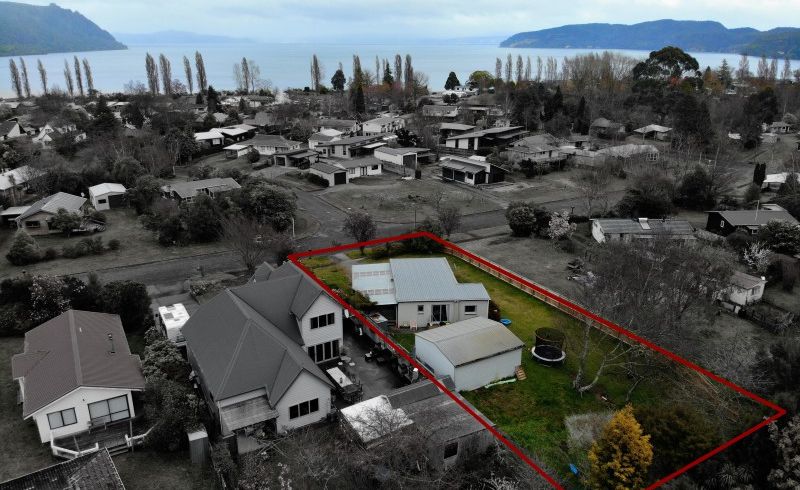  at 12 Irwin Place, Kinloch