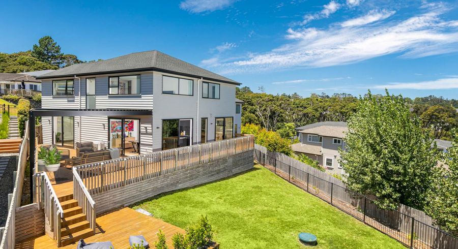  at 14A Mackay Drive, Greenhithe, Auckland