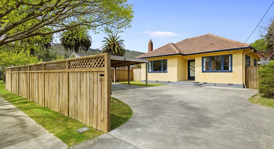  at B/24 Hawthorn Crescent, Stokes Valley, Lower Hutt