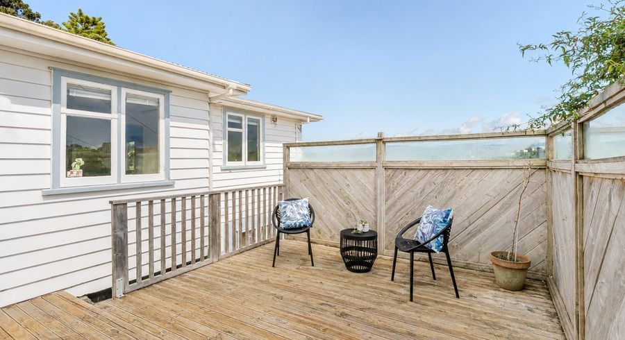  at 71 Nevay Road, Miramar, Wellington
