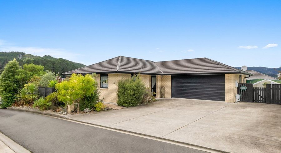  at 85 Riverstone Drive, Riverstone Terraces, Upper Hutt