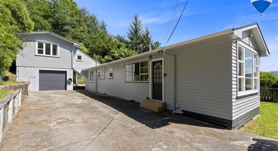  at 21 Thomson Grove, Stokes Valley, Lower Hutt