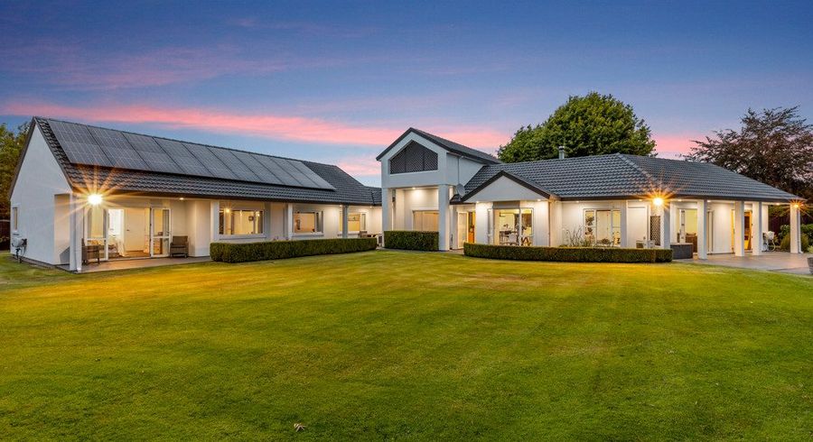  at 52 Regent'S Park Drive, CASEBROOK, CHRISTCHURCH