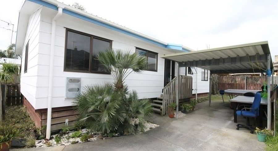  at 9a Porchester Road, Papakura, Papakura, Auckland
