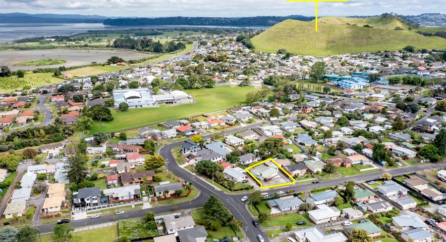  at 4 Kambalda Street, Mangere Bridge, Auckland