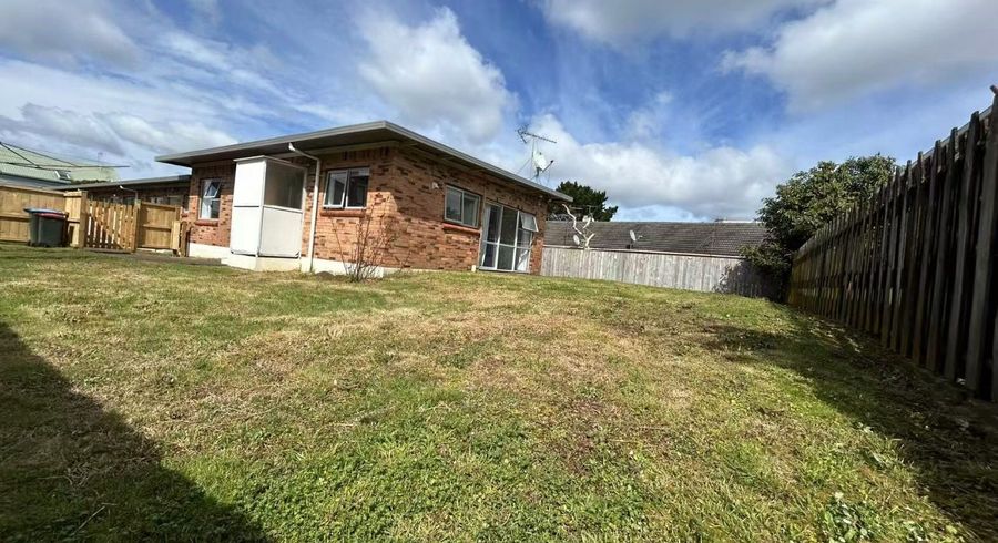  at 4/12A Lunn Avenue, Mount Wellington, Auckland City, Auckland