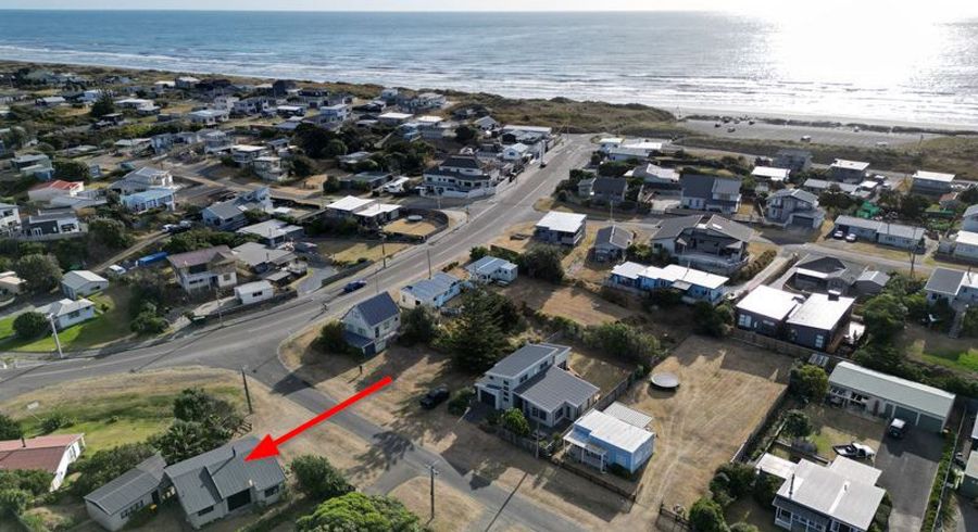  at 3 Brown Terrace, Foxton Beach, Horowhenua, Manawatu / Whanganui