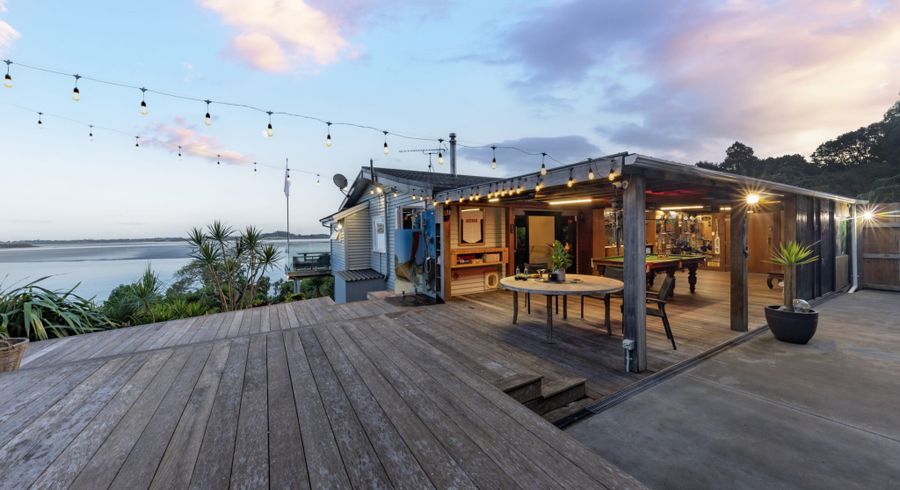  at 64 Aldersgate Road, Hillsborough, Auckland