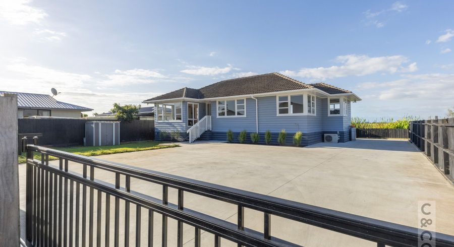  at 15a Springs Road, Parakai, Rodney, Auckland