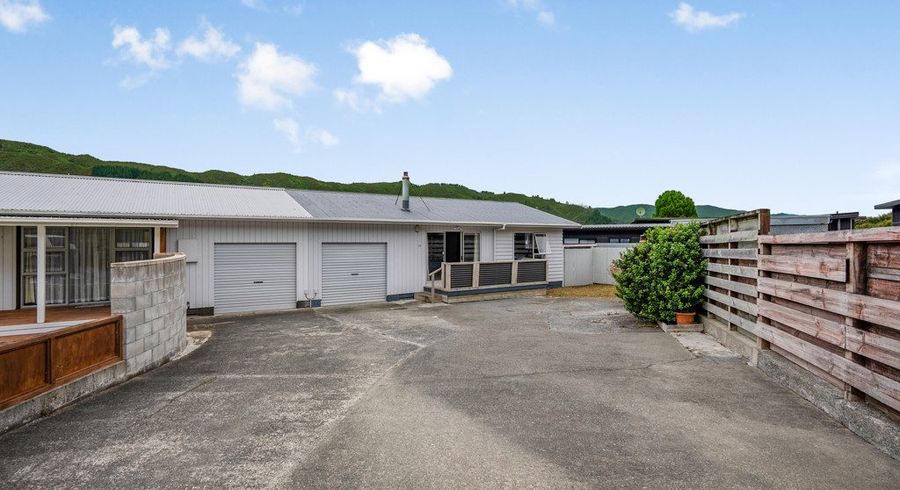  at 19A Kendal Grove, Wainuiomata, Lower Hutt, Wellington