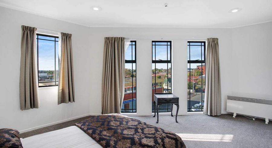  at 4/77 St George Street, Papatoetoe, Manukau City, Auckland