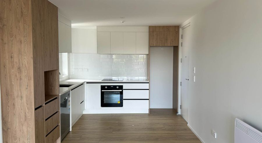  at 4/12 Treasure Lane, Te Atatu South, Waitakere City, Auckland