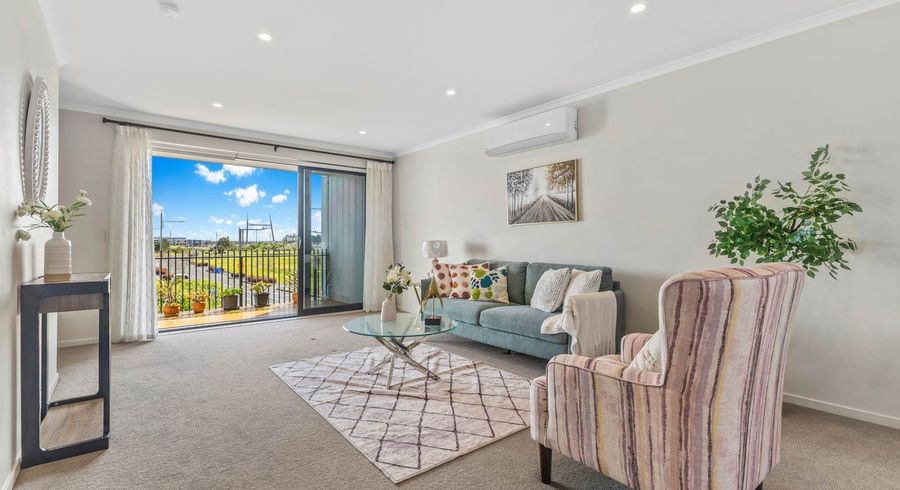  at 43 Bonnette Road, Flat Bush, Manukau City, Auckland