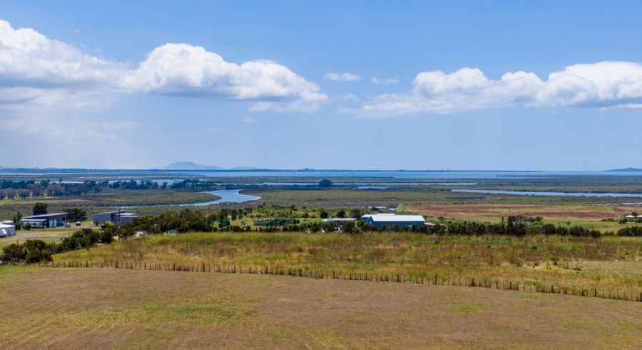 at 6 Bobs Way, Kaingaroa