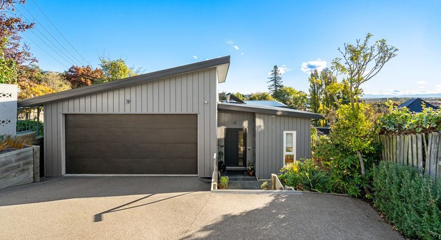  at 18A Hackthorne Road, Cashmere, Christchurch City, Canterbury