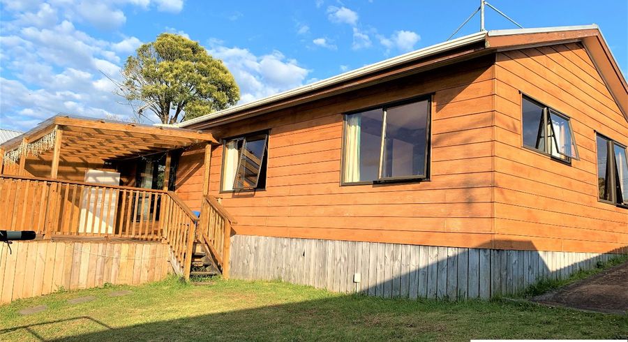  at 70B College Rd--On Sat 4th Oct at 12:30-12:50pm, Northcote, North Shore City, Auckland