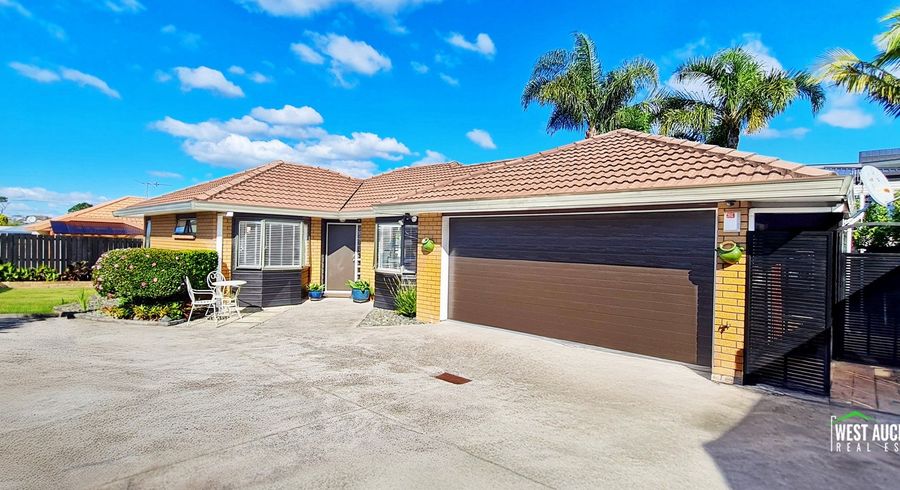  at 19 Heversham Place, Glendene, Waitakere City, Auckland