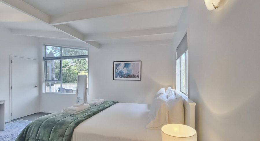  at Oneroa, Waiheke Island, Auckland