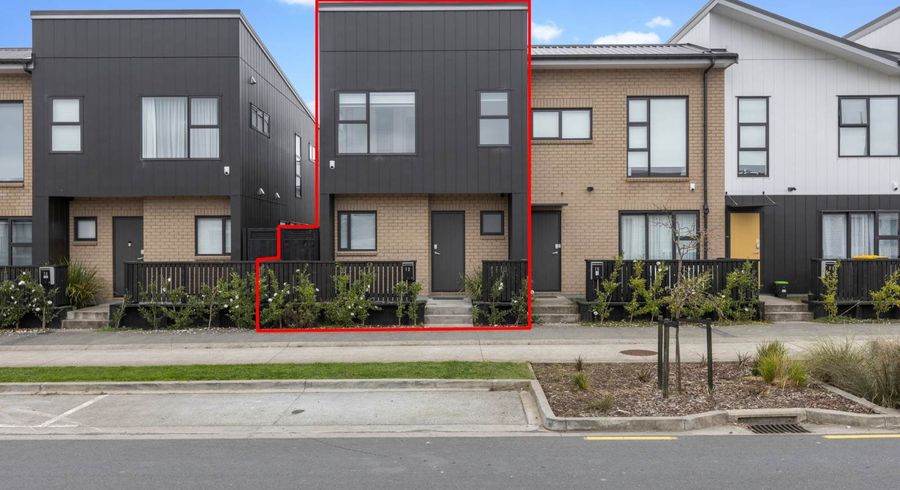  at 12 Manarini Road, Westgate, Waitakere City, Auckland