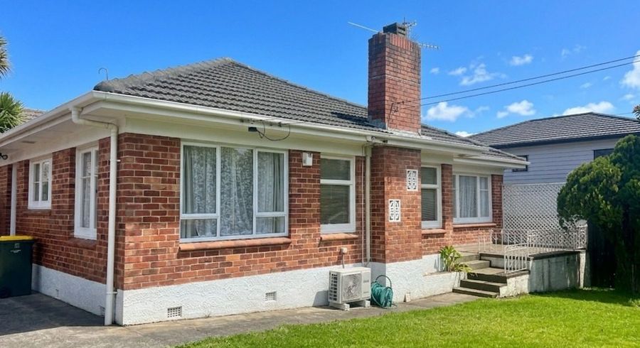  at 1/18 Elizabeth Avenue, Papatoetoe, Manukau City, Auckland