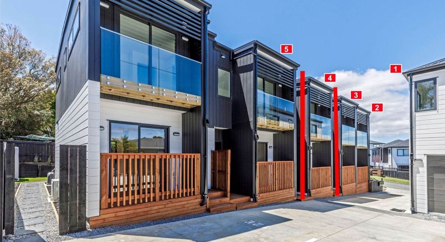  at 4/12 Woodhouse Place, West Harbour, Waitakere City, Auckland