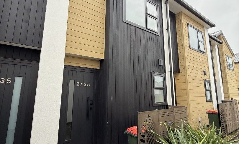  at 2/35 Sladden St, Naenae, Lower Hutt, Wellington
