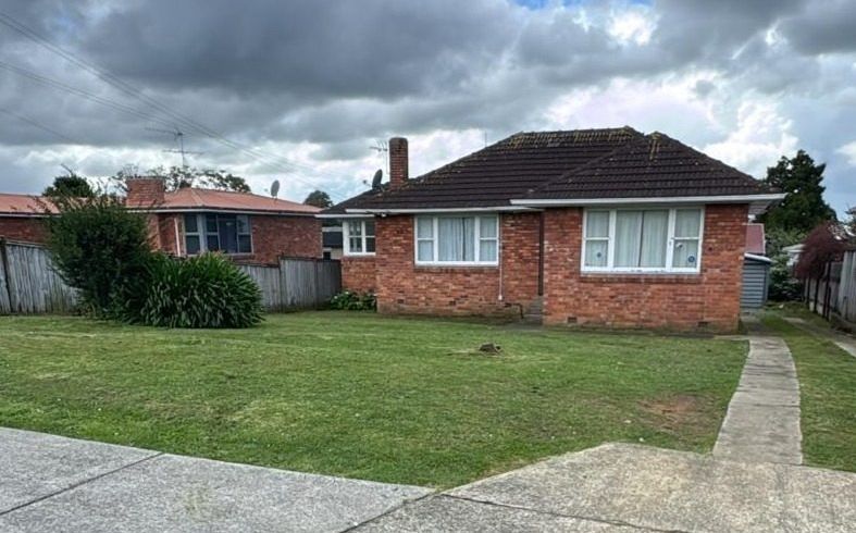  at 10 Thompson Terrace, Manurewa, Manukau City, Auckland