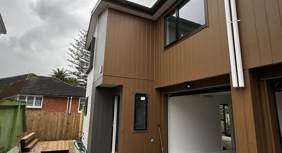  at 4 O'Connell Street, Manurewa, Auckland