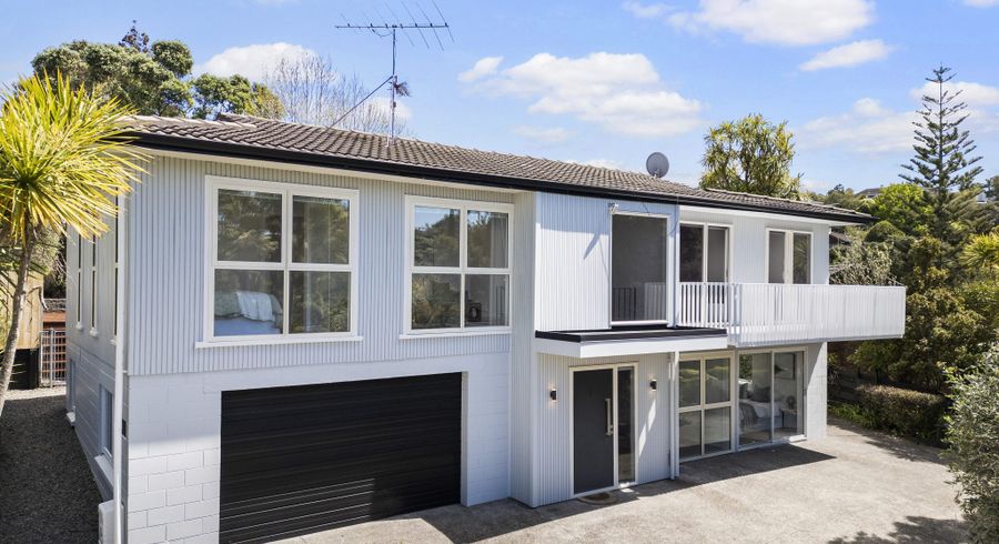  at 21 St Ives Terrace, Mairangi Bay, Auckland