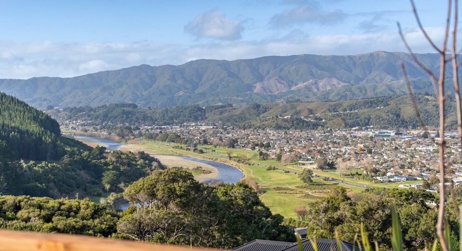  at 23 Percy Kinsman Crescent, Riverstone Terraces, Upper Hutt