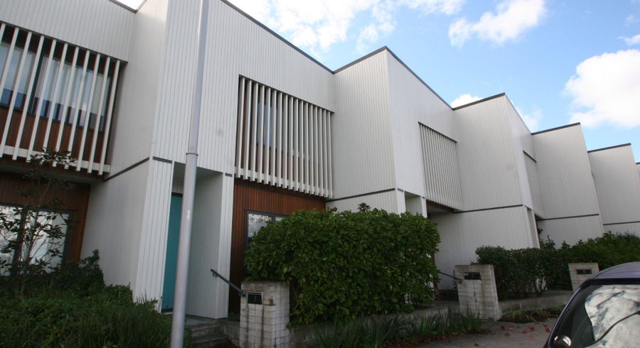  at 11 Hudson Bay Road, Hobsonville, Waitakere City, Auckland