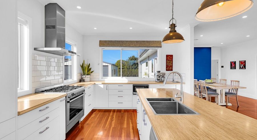  at 713 Rainbow Avenue, Parkvale, Hastings