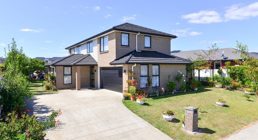  at 35 Cabourne Drive, Glenview, Hamilton
