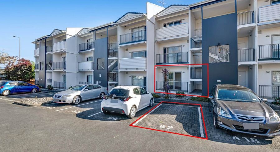 at B2/60 Masons Road, Oteha, North Shore City, Auckland
