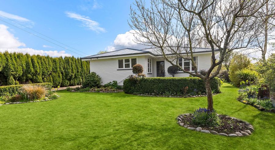  at 6 Waiau West Road, Spotswood