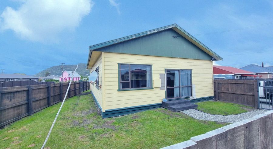  at 43 Blake Street, Blaketown, Greymouth