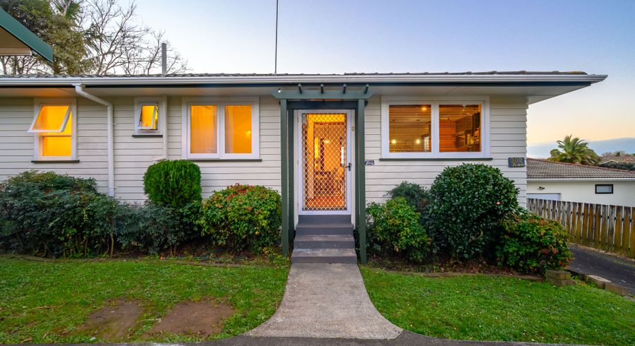  at 1/302 Pakuranga Road, Pakuranga Heights, Auckland
