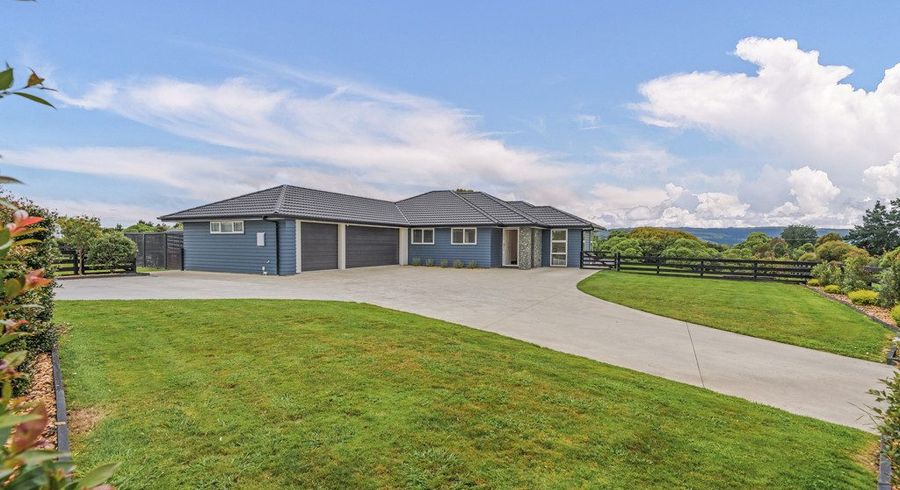  at 61 Hartwell Drive, Kelvin Grove, Palmerston North