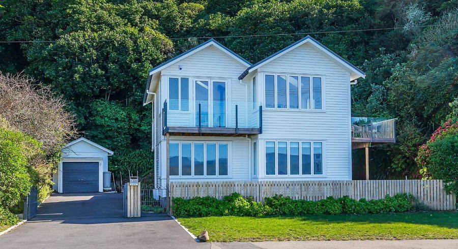  at 477 Karaka Bay Road, Karaka Bays, Wellington