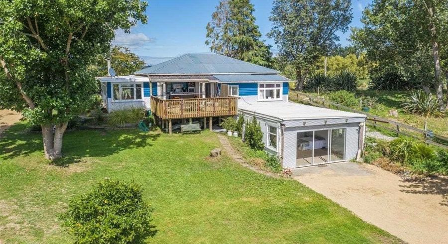  at 328 Hokio Beach Road, Hokio Beach, Levin