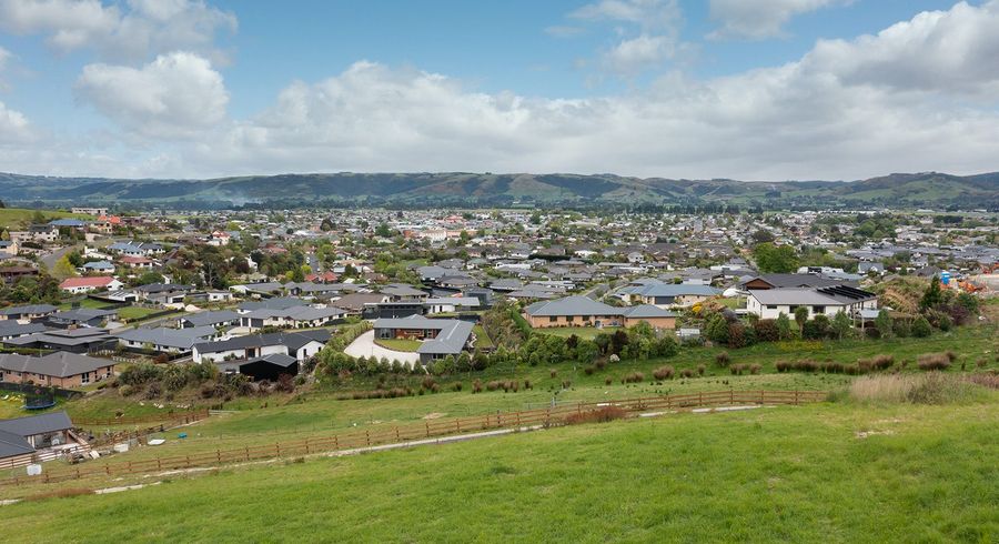  at 10 Carnea Heights, Mosgiel, Dunedin, Otago