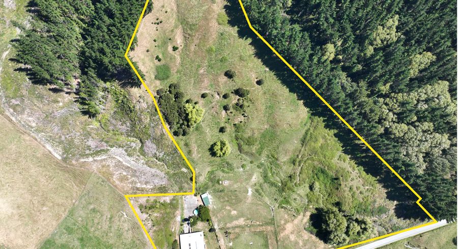  at 1670 Waingake Road, Waingake