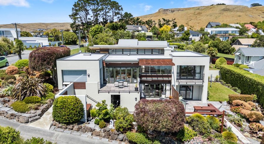  at 152 Panorama Road, Sumner, Christchurch City, Canterbury