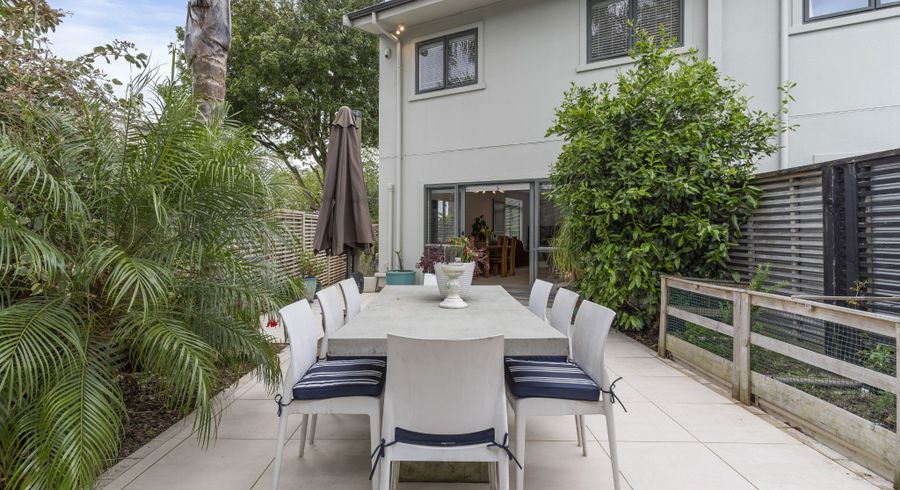  at 66 Gunner Drive, Te Atatu Peninsula, Auckland