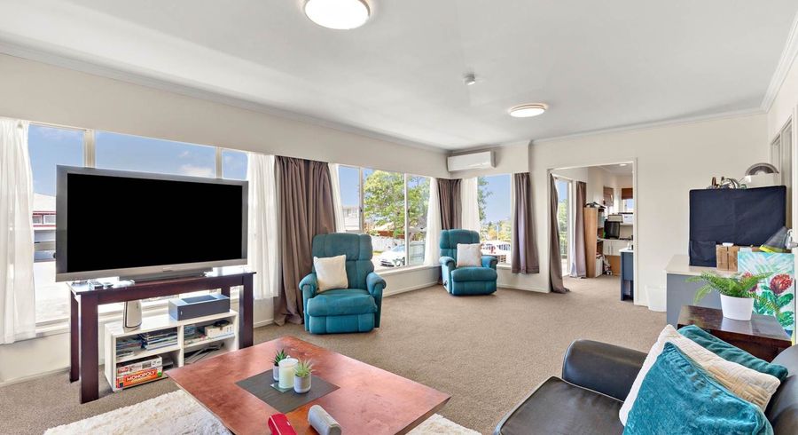  at 46 Chequers Avenue, Glenfield, North Shore City, Auckland