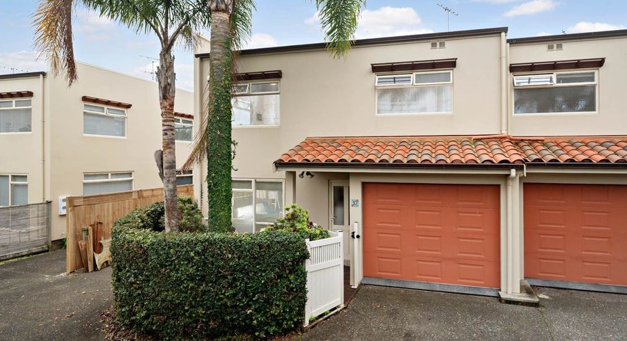  at 10/148 Brightside Road, Stanmore Bay, Rodney, Auckland