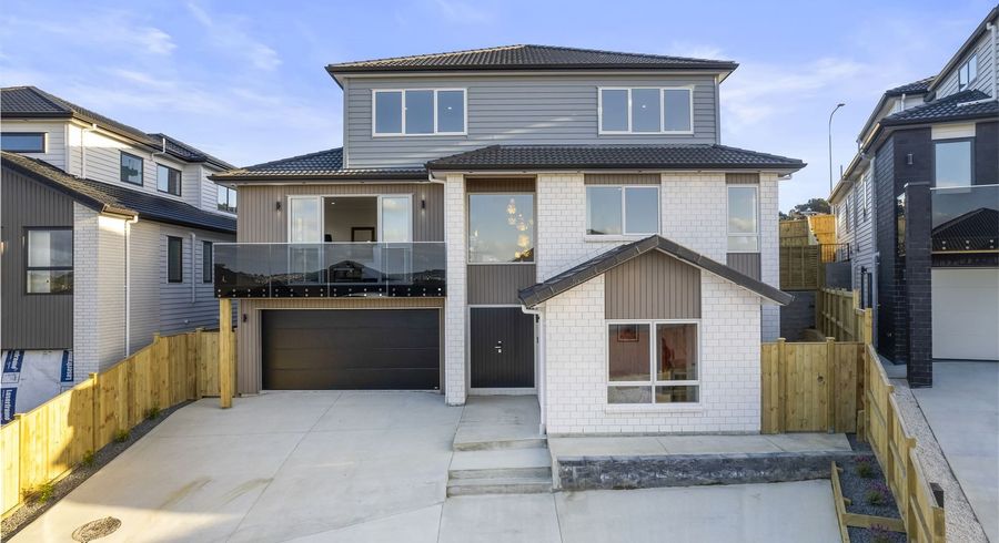 at 6 Glann Lane, Flat Bush, Auckland