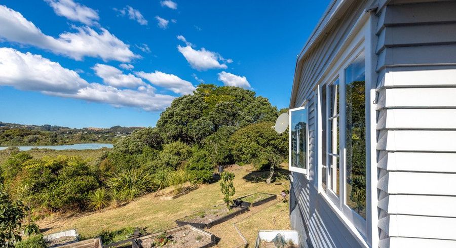  at 41 Causeway Road, Surfdale, Waiheke Island