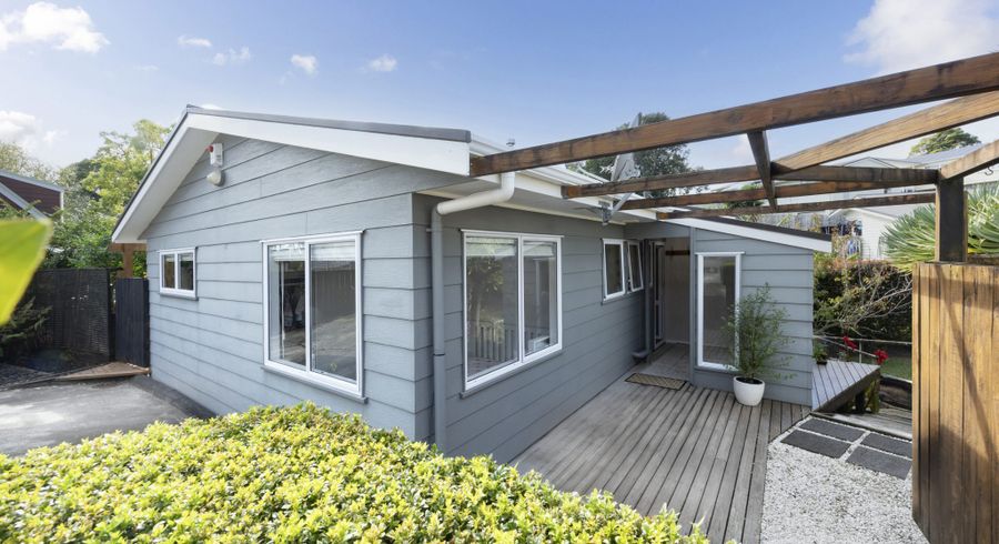  at 34a Pokapu Street, Titirangi, Waitakere City, Auckland